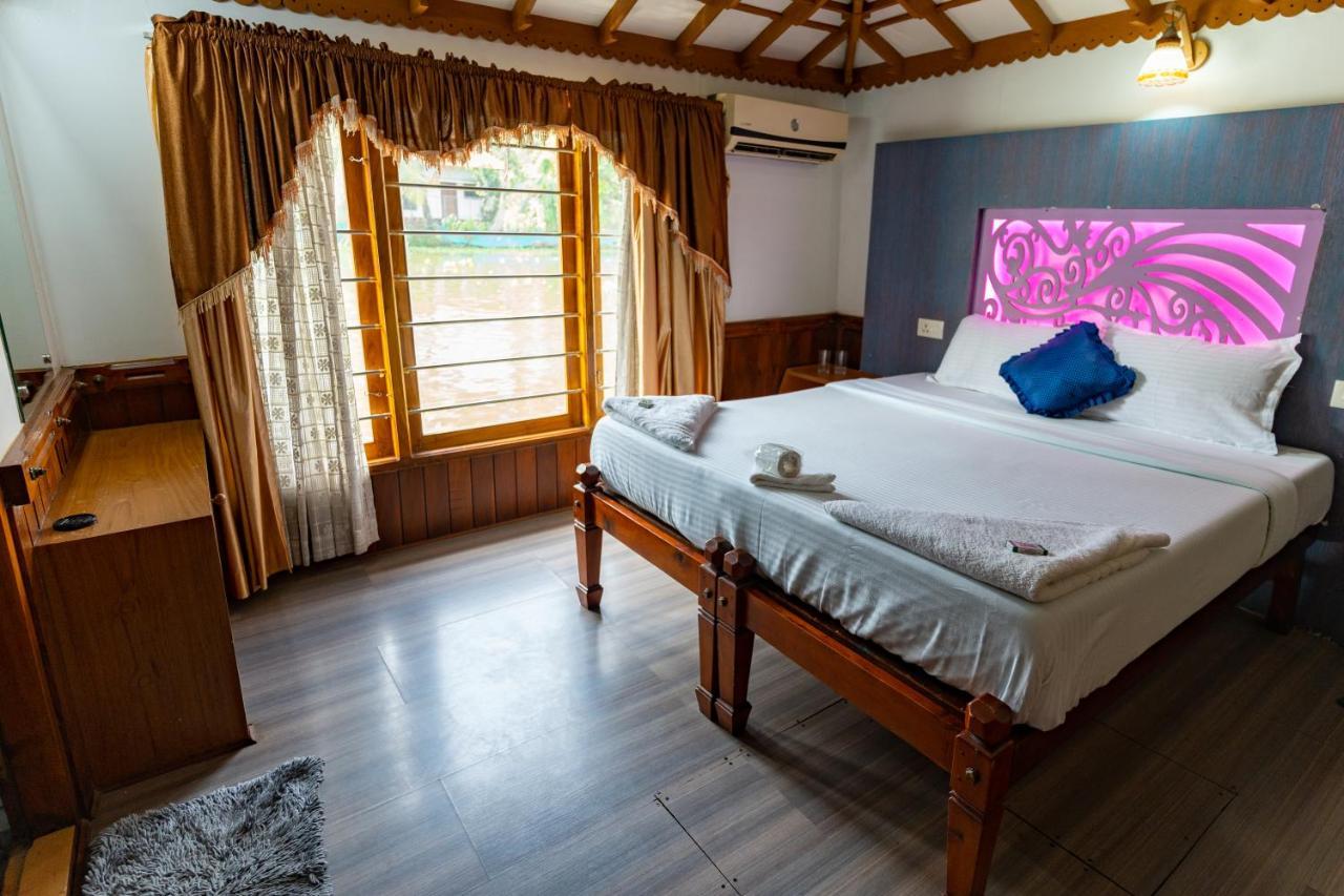Kera Houseboats Alleppey Alappuzha 외부 사진