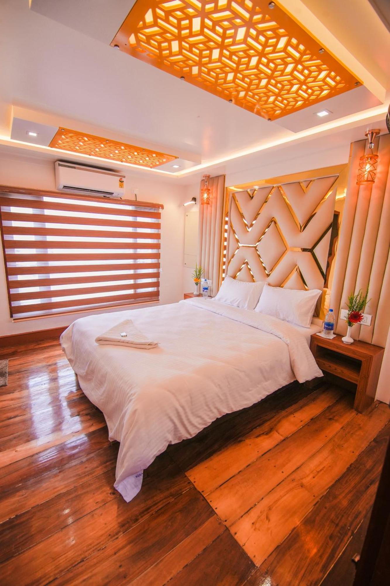 Kera Houseboats Alleppey Alappuzha 외부 사진